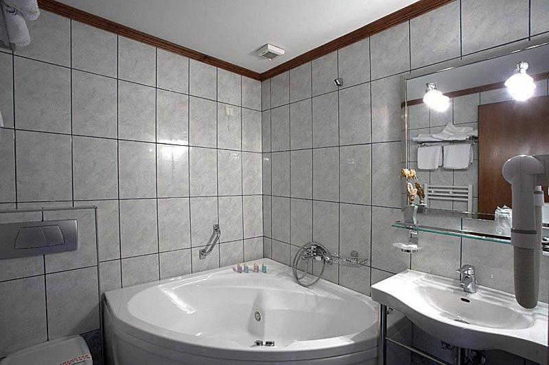 Egnatia Hotell Ioánnina Rom bilde