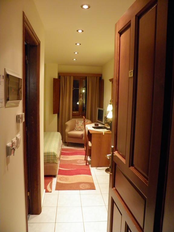 Egnatia Hotell Ioánnina Rom bilde