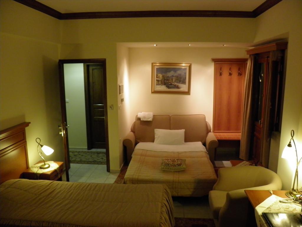 Egnatia Hotell Ioánnina Rom bilde